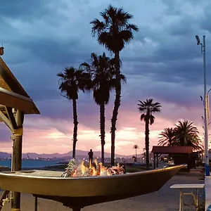  Holiday home Playa 45, First Line House Spain